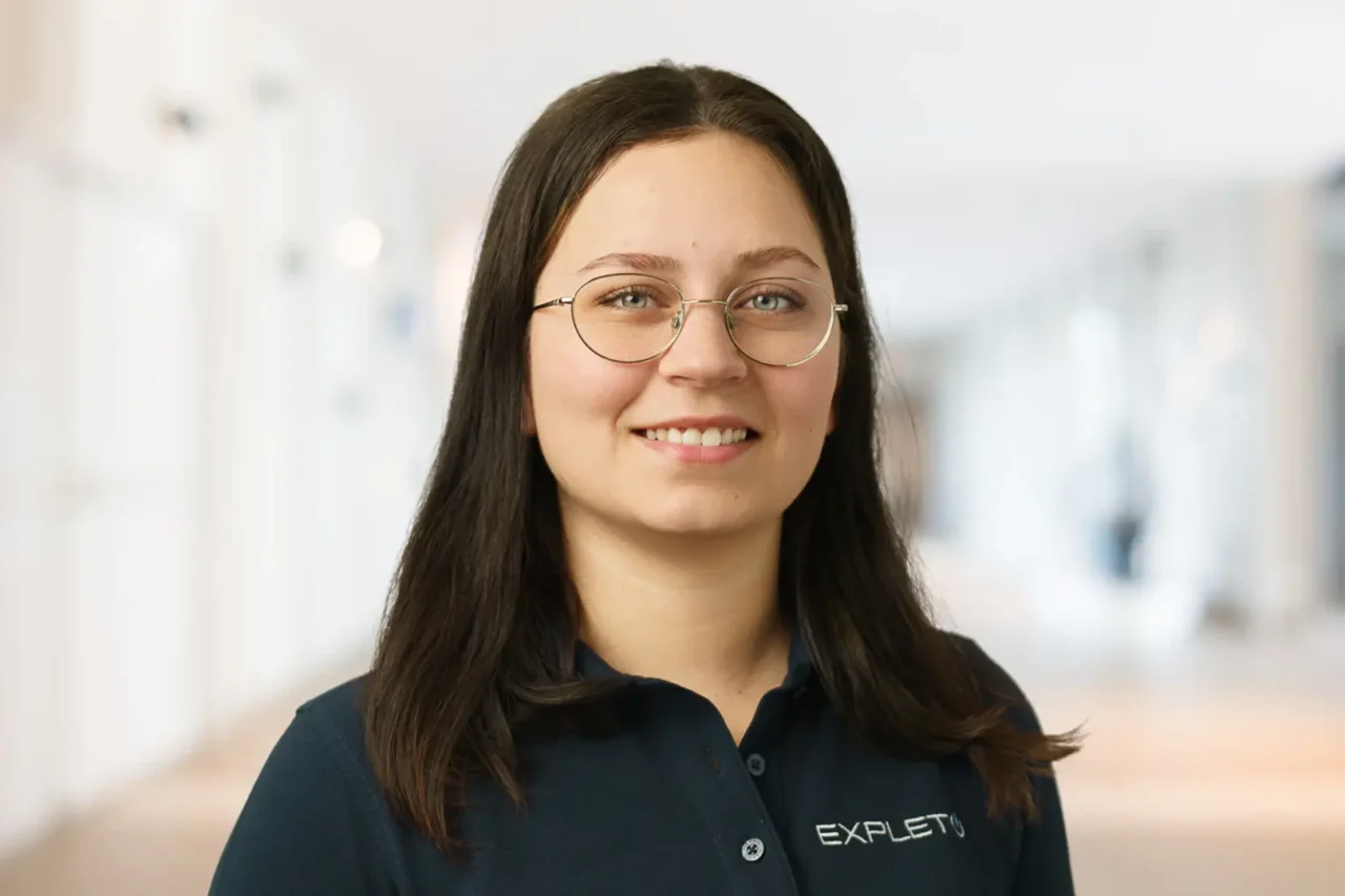 Expleto Team Izel Keskin